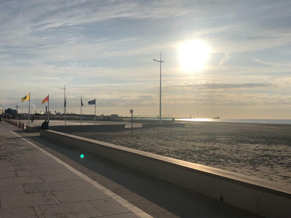 Une Escapade Tranquille, Proche De La Plage ! Dunkirk Esterno foto