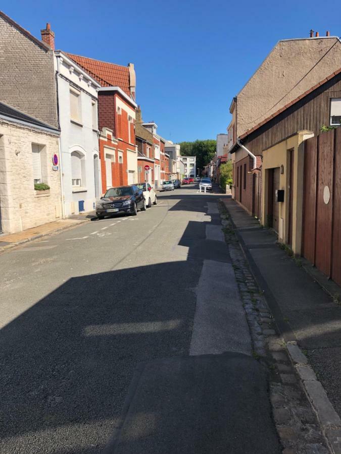Une Escapade Tranquille, Proche De La Plage ! Dunkirk Esterno foto
